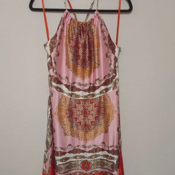 Scarf Pattern Halter Maxi Dress - Picture 3 of 11